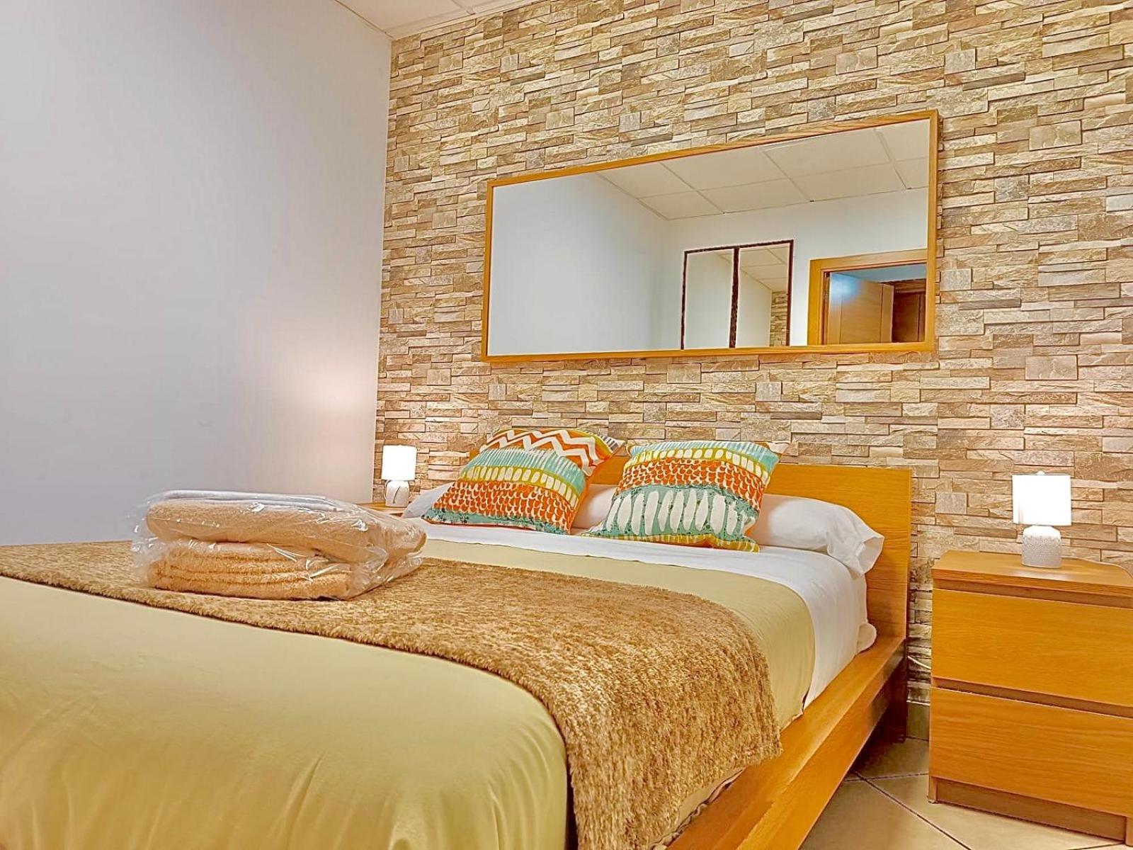 Apartamento El Bambu Cerca Del Mar Málaga Exterior foto
